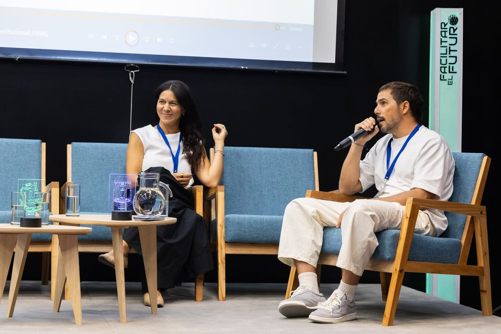 Titan 810进入阿根廷，重塑大型场景清洁方式 